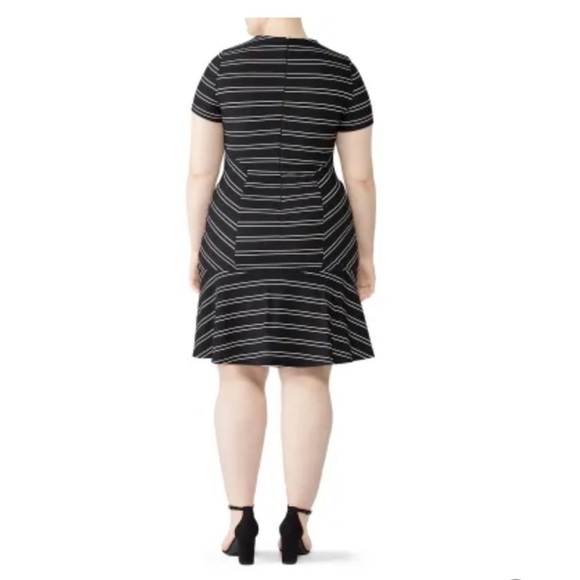 Hutch Stripe Eleanor Dress - Picture 2 of 15
